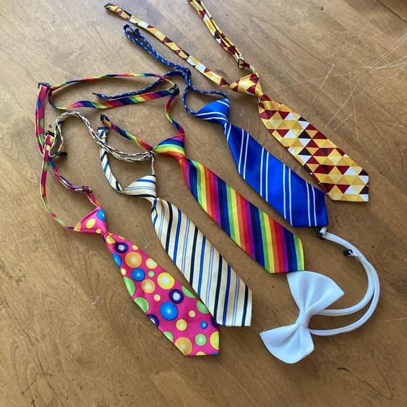 Bundle of Dog ties - Picture 5 of 7